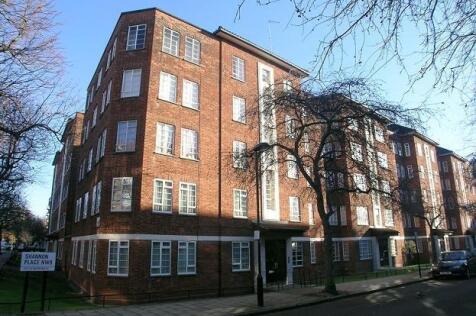 4 bedroom Apartment for rent