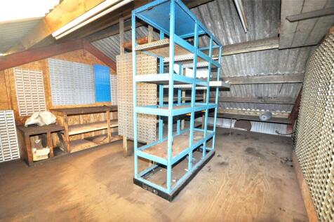 Mezzanine Store