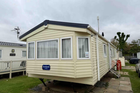 2 Bedroom Park Home For Sale