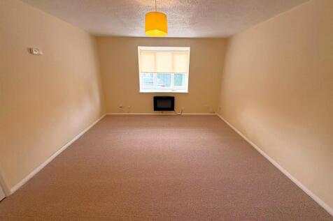 PROBYN CLOSE, SOUTHFIELDS - NN3 photo 3
