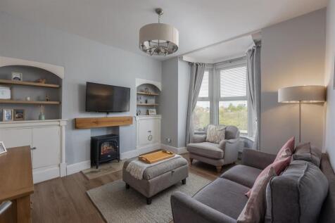 Castle Road 5 Sitting Room-1.jpg