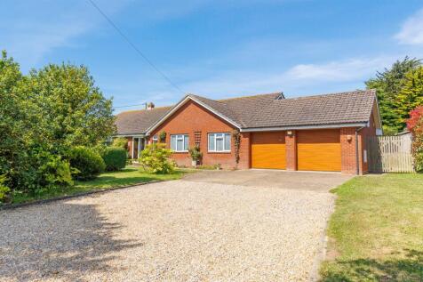 Driveway &amp; Garage Parking