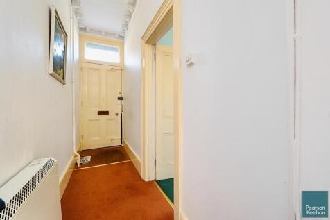 144 Springfield Road, bn1 (21).jpg