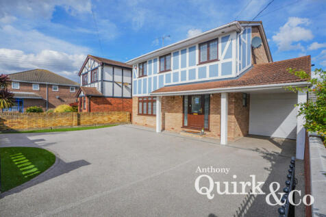 Canvey Island, SS8 - property photo