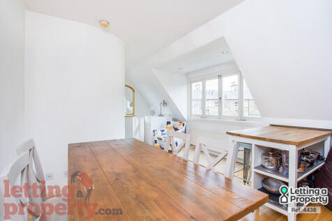 5 Stile Hall Gardens, London, W4 3BS photo 3