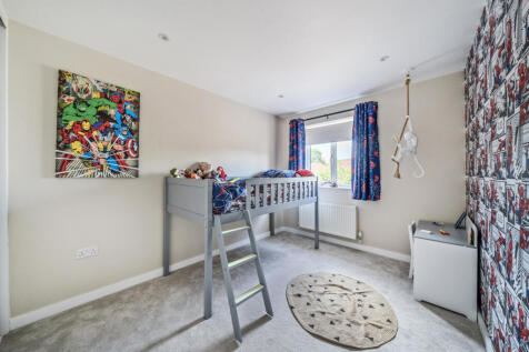 1327255-6-687e489...