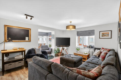 46whitlockavenuelarge3