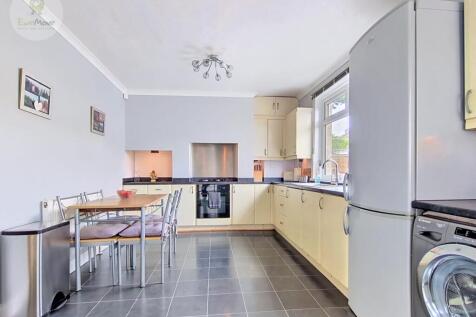 180-elmfield-drive_00001