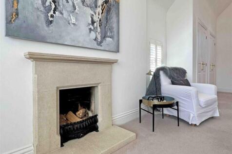 Master Bedroom Fireplace.jpg