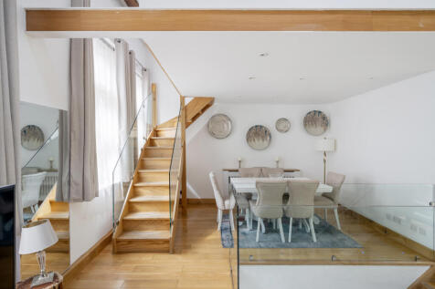 The Private Realtor-17 Ovington Mews-13_Lo