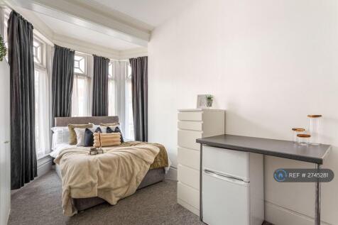 Room 4 