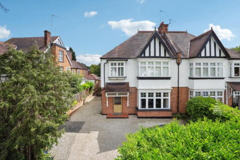 Pinner, HA5 - property photo