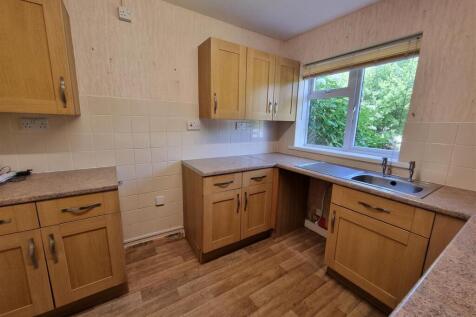 kitchen 2.jpg