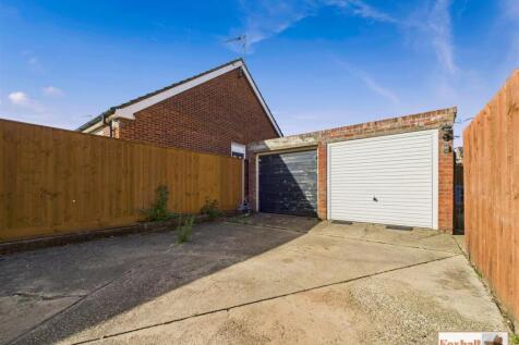 Garage &amp; Parking