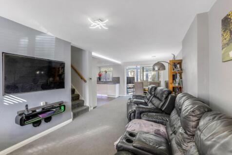Open Plan Living/Kitchen