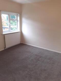 Junction Road, Lightwater photo 3