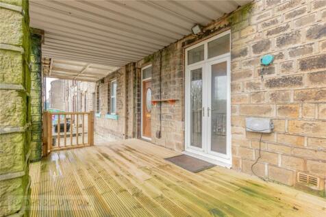 Huddersfield, HD7 - property photo