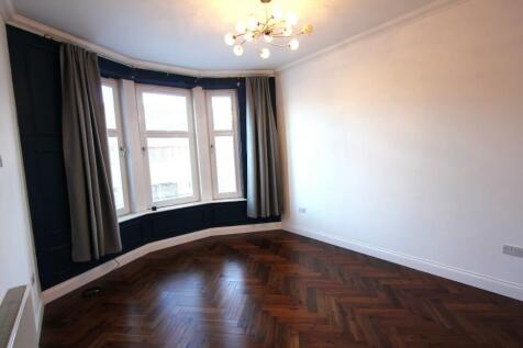 Kirkintilloch Road, Glasgow, G64 photo 3