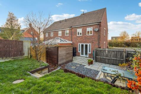 Chinnor, OX39 - property photo