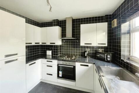 Lance Grove, Liverpool, Merseyside, L15 photo 3