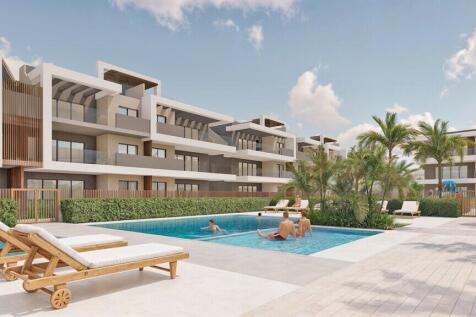 6 SWIMMING POOL