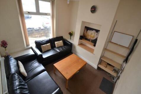 Living Room (1)