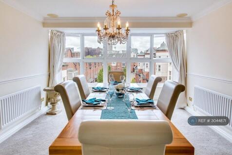  Large Dining Room