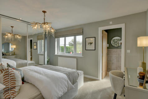 Master Bedroom with En Suite