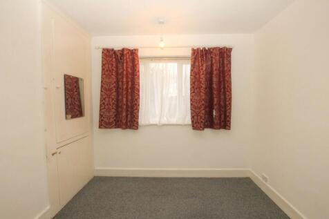 St Pauls Avenue, Harrow photo 4