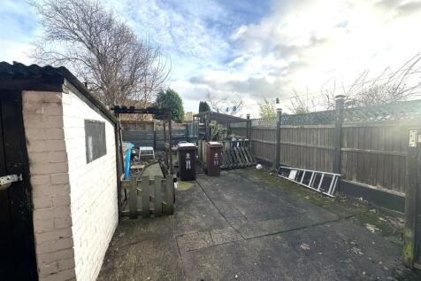 WhatsApp Image 2025-12-16 at 15.25.09 (1).jpeg