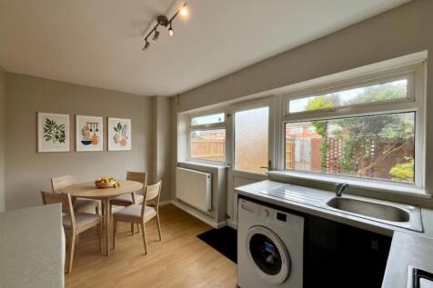 Lamberton Drive, Manchester photo 3