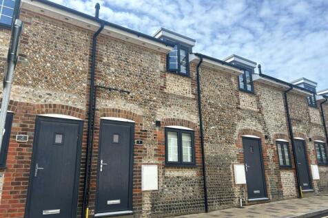 Littlehampton, BN17 - property photo