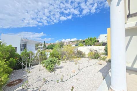 3 Bedroom Villa for 
