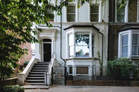 Upper Clapton Road-7.jpg