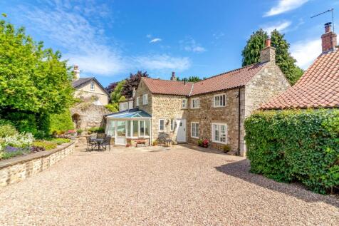 Harrogate, HG3 - property photo