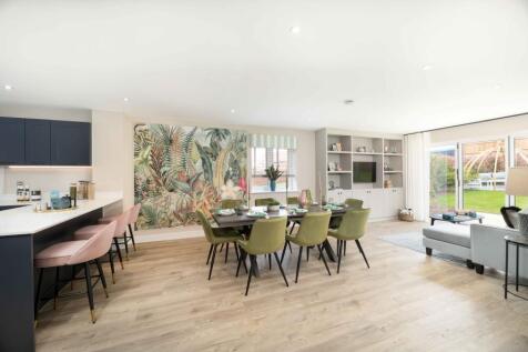 Open Plan Kitchen, Dining and Living