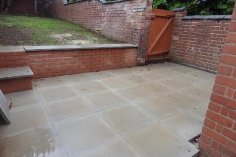 12 Coundon Road 082.JPG