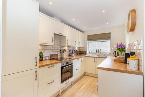 Kitchen-1.jpg