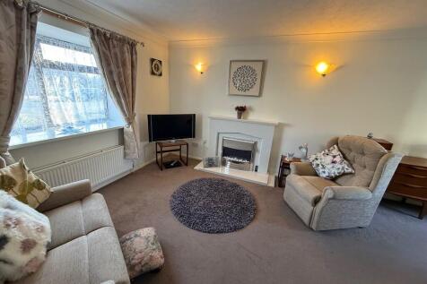 Lounge 1