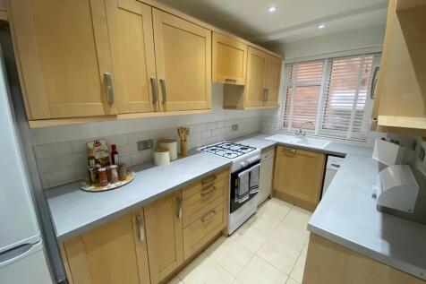 79, Chatsworth Road, Brent, London photo 3