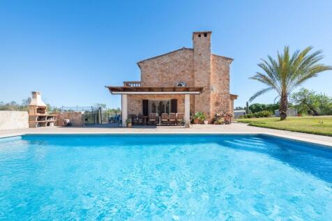 Exterior and Pool