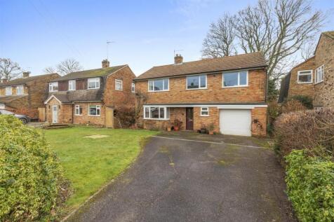 7 Lowlands Crescent, HP15 6EG-15.jpg