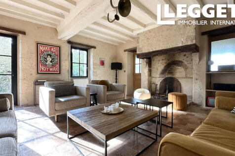 Property Image 1