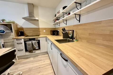 Kitchen.jpeg