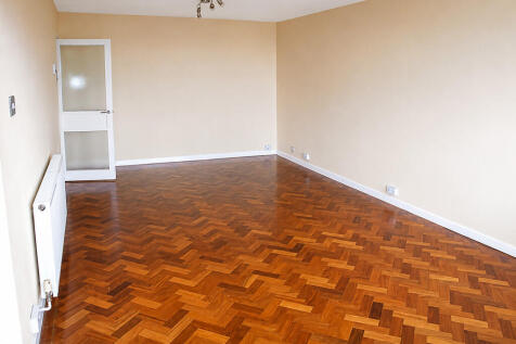 Living room 11
