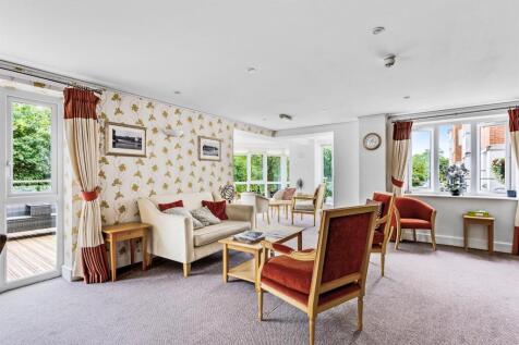 02-6648CH_22CRAYSHAWCOURT_RG48EQ_MCS83865_-10-medi