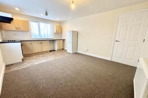 Flat 2 Wingfield 6.jpg