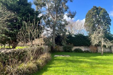 WALLED GARDENS.jpg