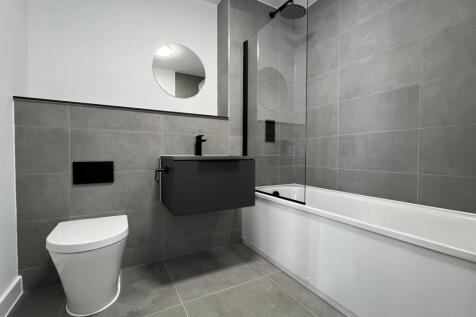 Berkeley Square, 321 Ordsall Lane, Salford photo 4