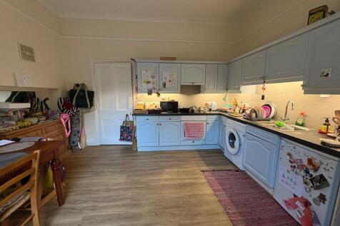 Woodlane, Falmouth, TR11 photo 3